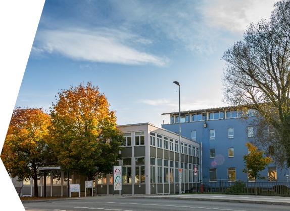 Fassade der bfz Alpenvorland